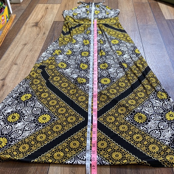 London Style Floral Mandala Maxi Dress Size 8 - Picture 4 of 8